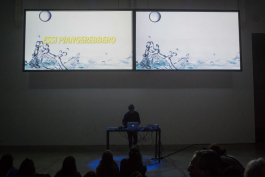 U+29DC: Index of/ Enrico Boccioletti