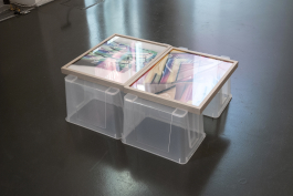 U+29DC: Index of/ Enrico Boccioletti